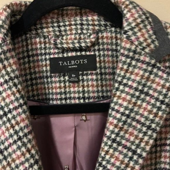 Talbots Houndstooth Blazer in Black, Cream & Pink - Picture 2 of 6